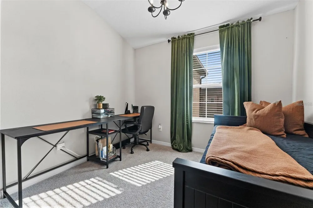 29913 SOUTHWELL LANE Wesley Chapel, FL 33543