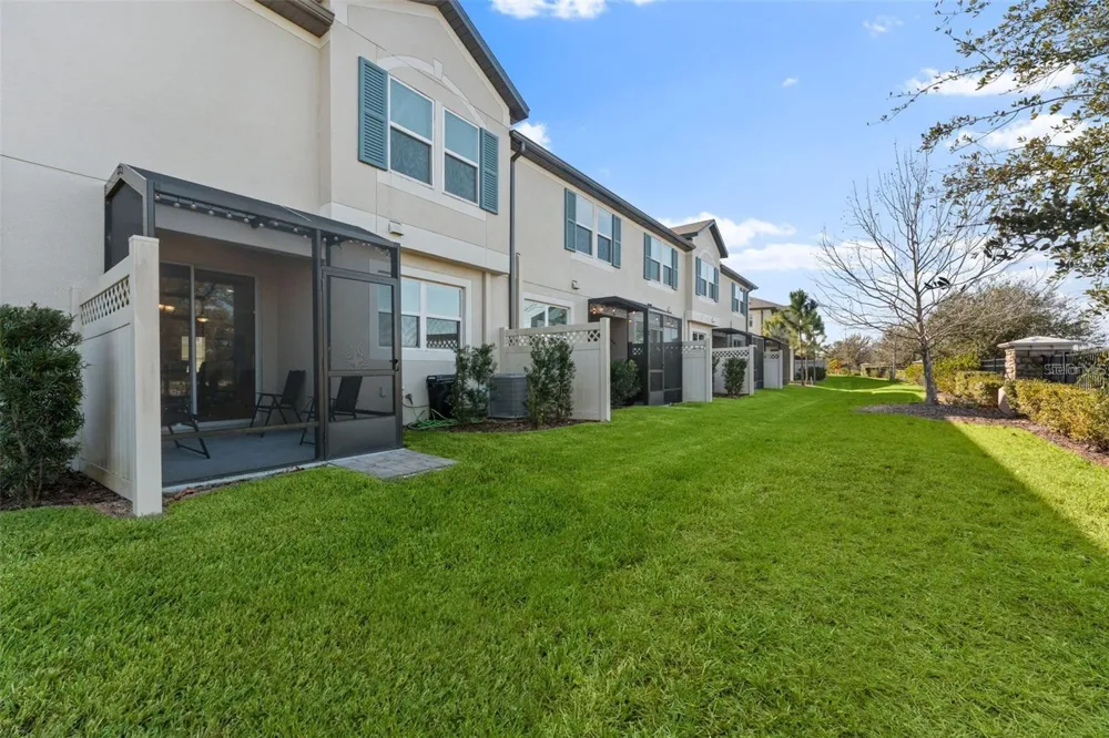 29913 SOUTHWELL LANE Wesley Chapel, FL 33543