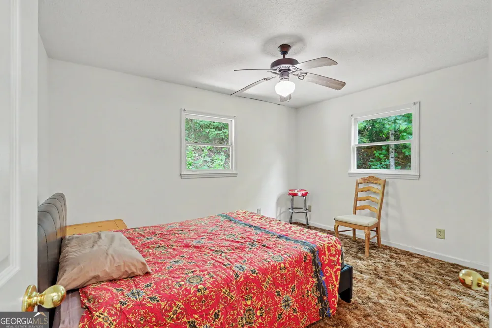 118 Cub LN Rabun Gap, GA 30568