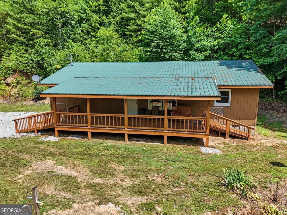 118 Cub LN Rabun Gap, GA 30568