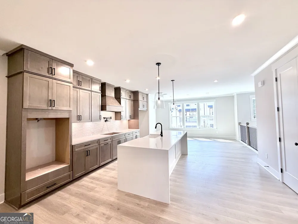 113 Bridgecrest RD Roswell, GA 30075
