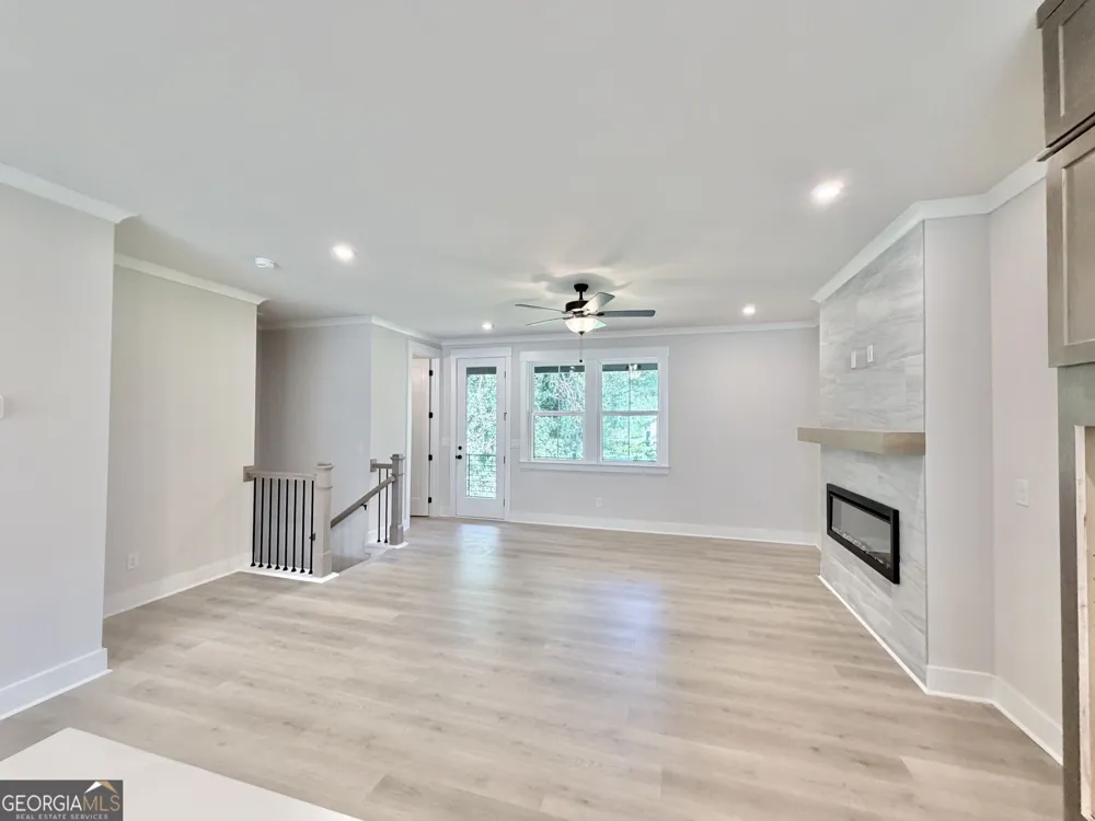 113 Bridgecrest RD Roswell, GA 30075