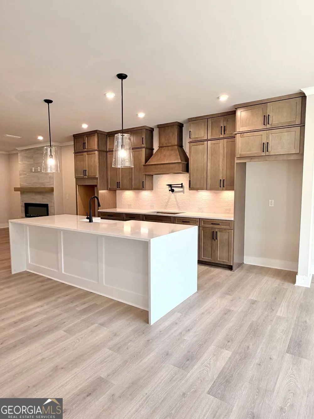 113 Bridgecrest RD Roswell, GA 30075