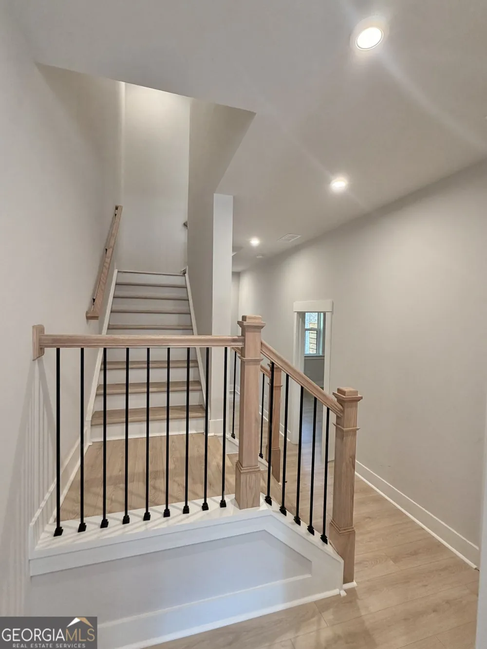 111 Bridgecrest RD Roswell, GA 30075