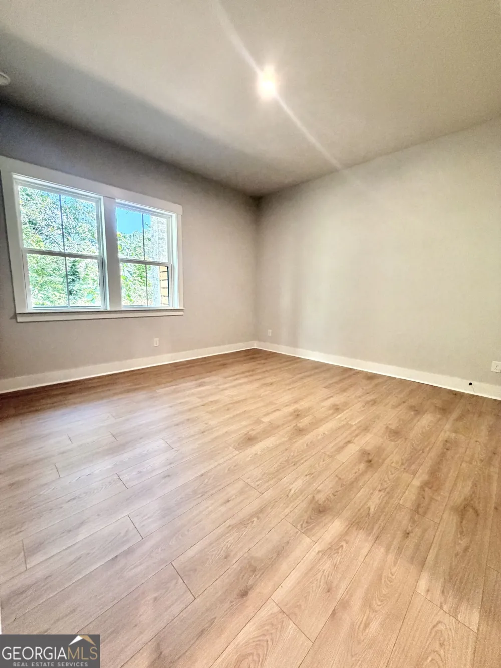 111 Bridgecrest RD Roswell, GA 30075