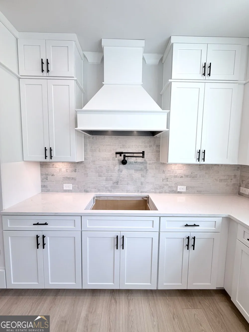 111 Bridgecrest RD Roswell, GA 30075