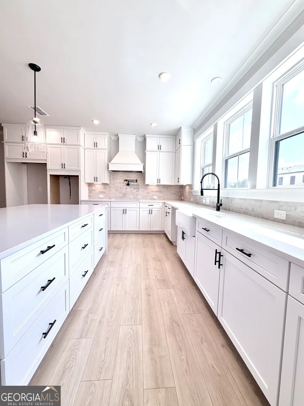 111 Bridgecrest RD Roswell, GA 30075