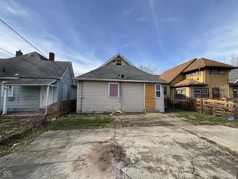 1613 Draper Street Indianapolis, IN 46203