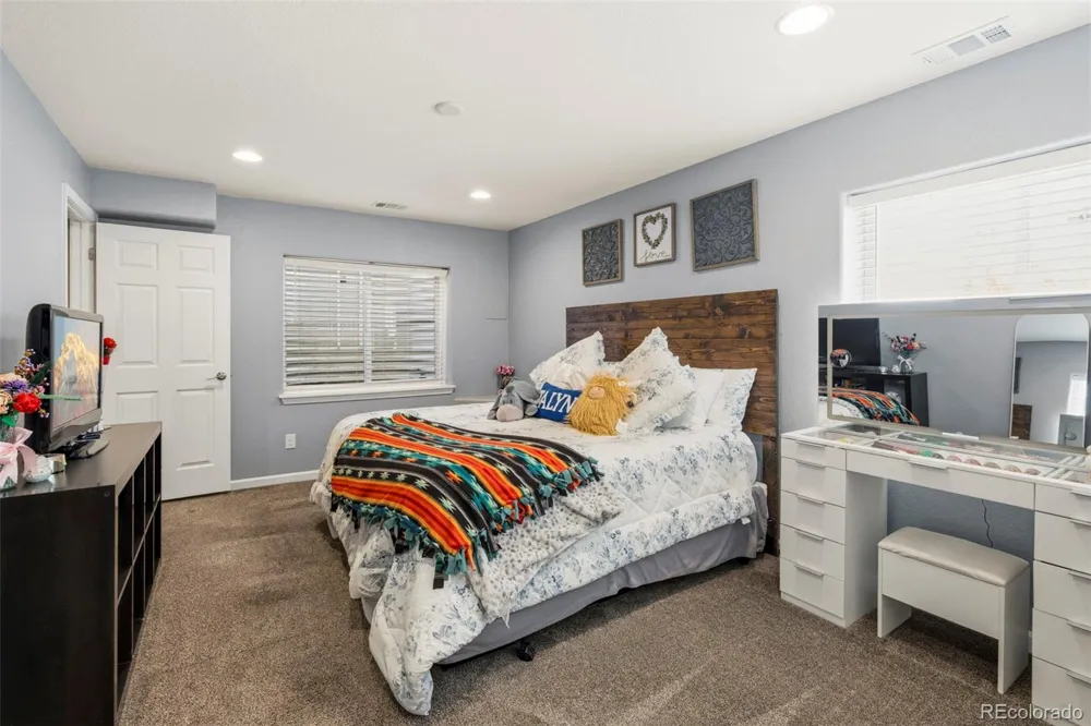 24082 E 2nd Drive Aurora, CO 80018