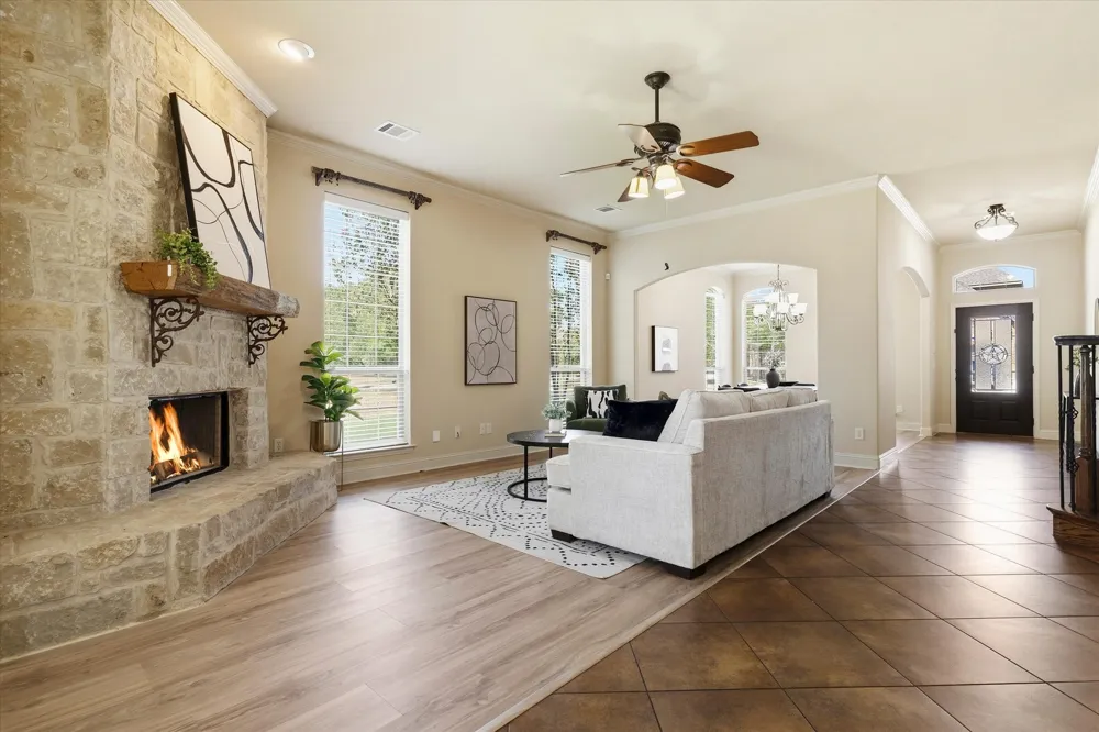 9300 Wood Duck Drive Fort Worth, TX 76118