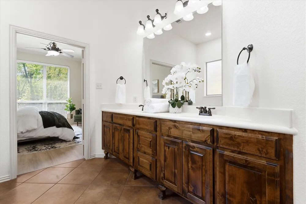 9300 Wood Duck Drive Fort Worth, TX 76118