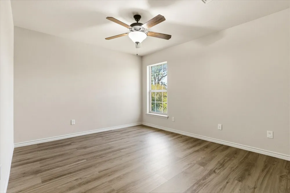 9300 Wood Duck Drive Fort Worth, TX 76118