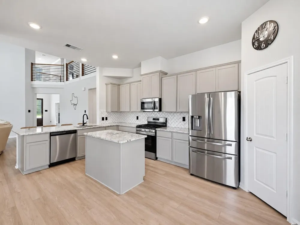 1563 Road 66114 Dayton, TX 77535