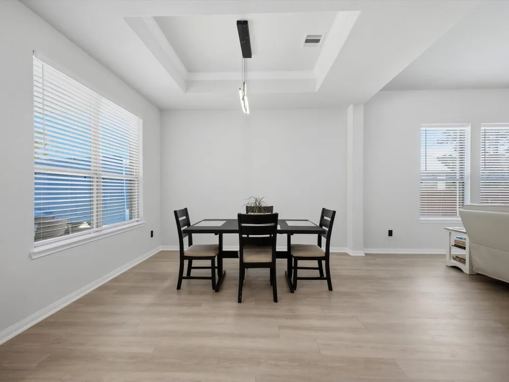 1563 Road 66114 Dayton, TX 77535