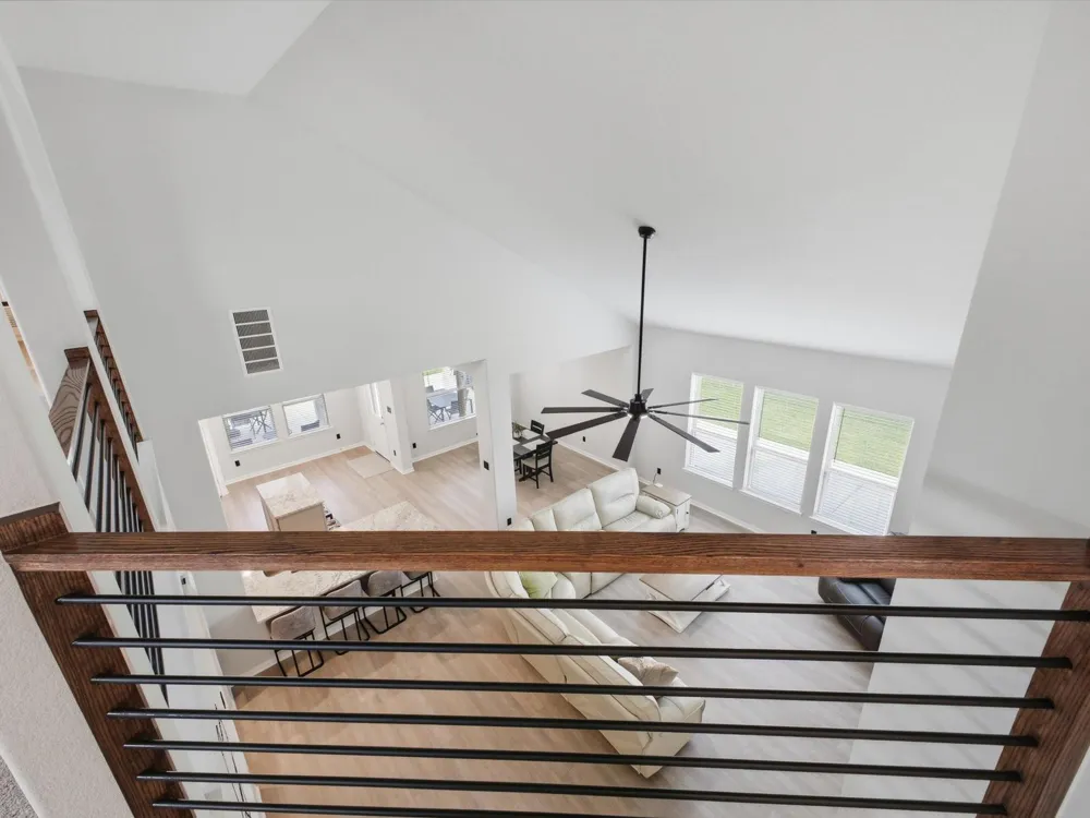 1563 Road 66114 Dayton, TX 77535