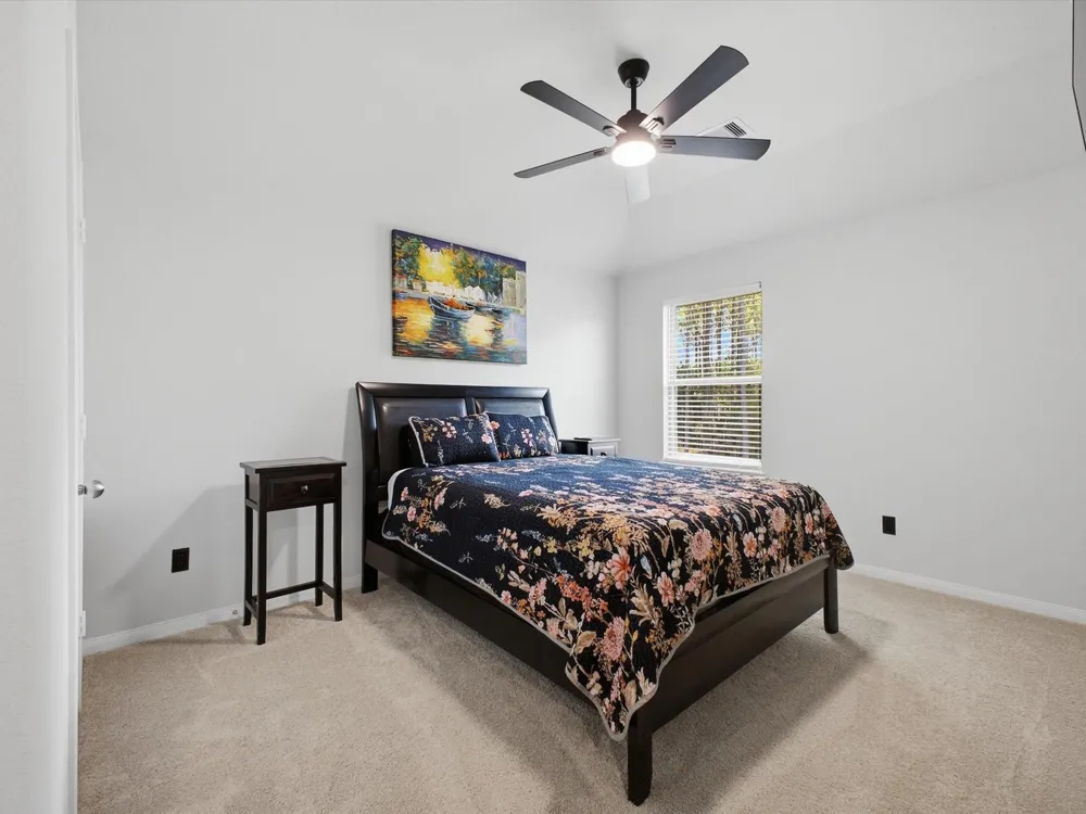 1563 Road 66114 Dayton, TX 77535
