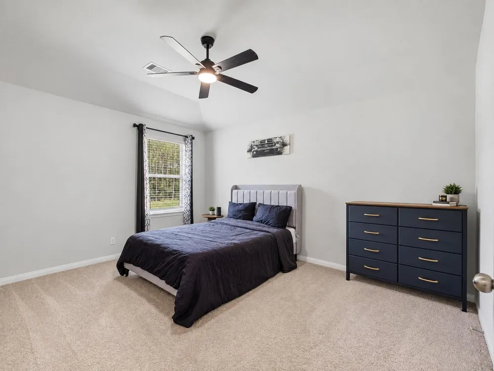 1563 Road 66114 Dayton, TX 77535
