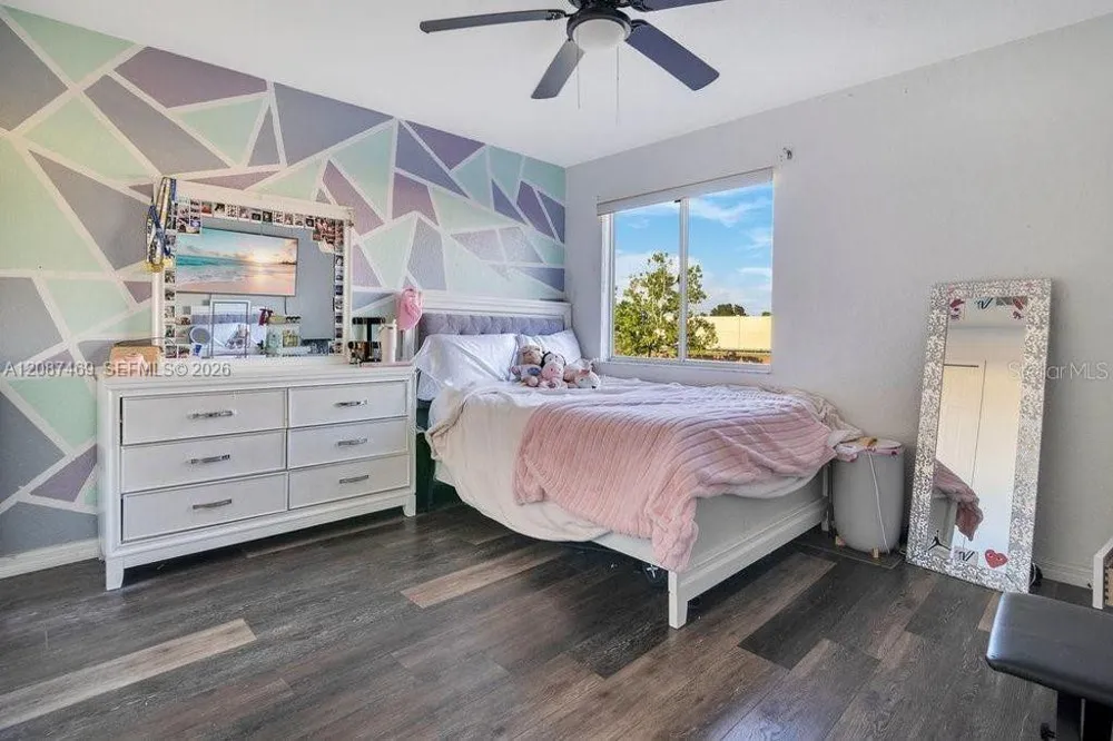 321 Corvina Drive Davenport, FL 33897