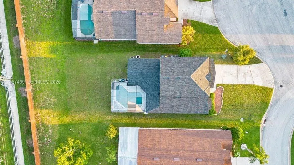 321 Corvina Drive Davenport, FL 33897