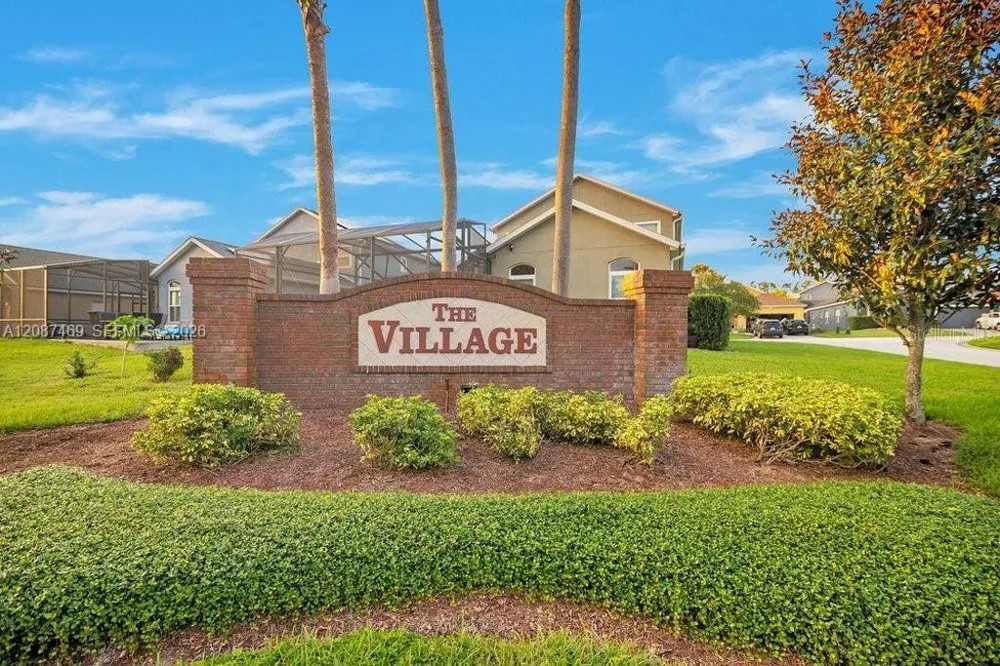 321 Corvina Drive Davenport, FL 33897