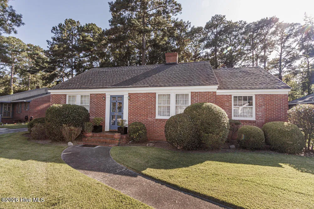 303 Charlotte Avenue Rocky Mount, NC 27804