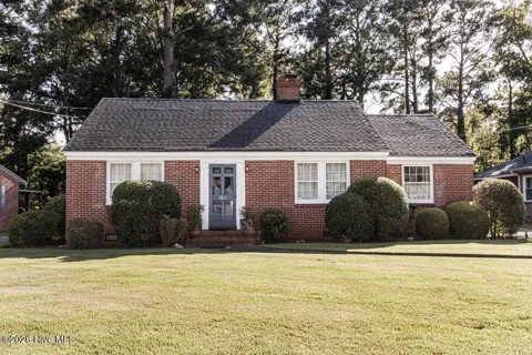 303 Charlotte Avenue