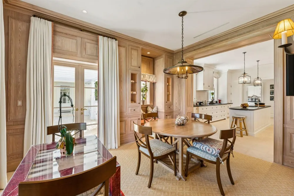 1919 OCEAN BOULEVARD Gulf Stream, FL 33483