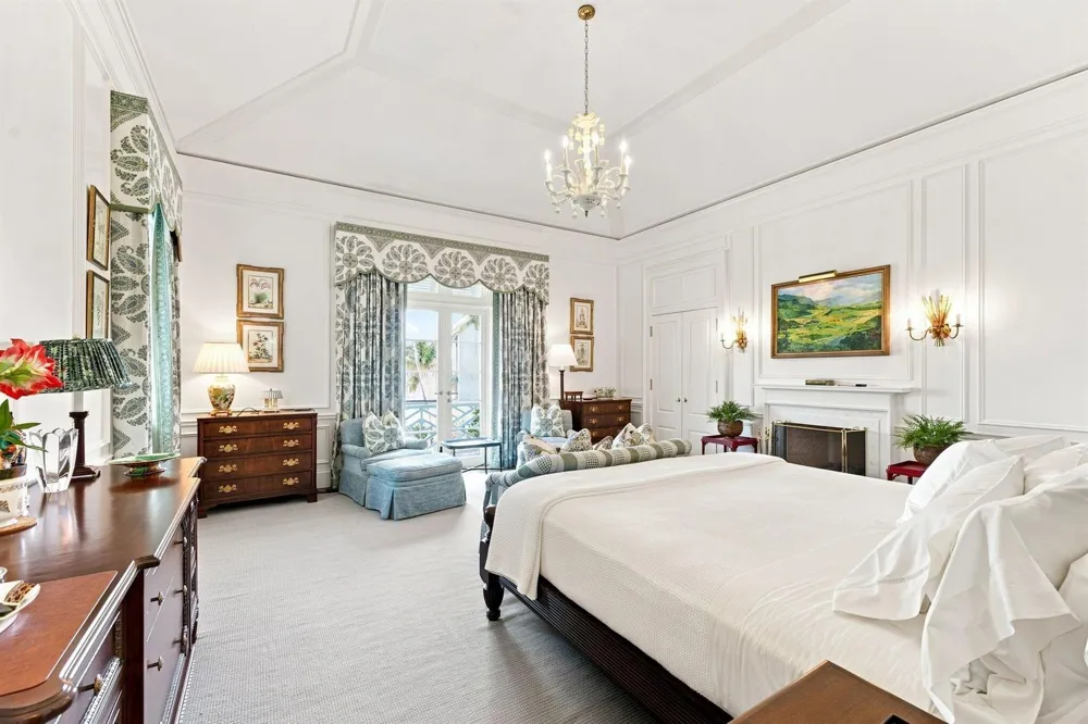 1919 OCEAN BOULEVARD Gulf Stream, FL 33483