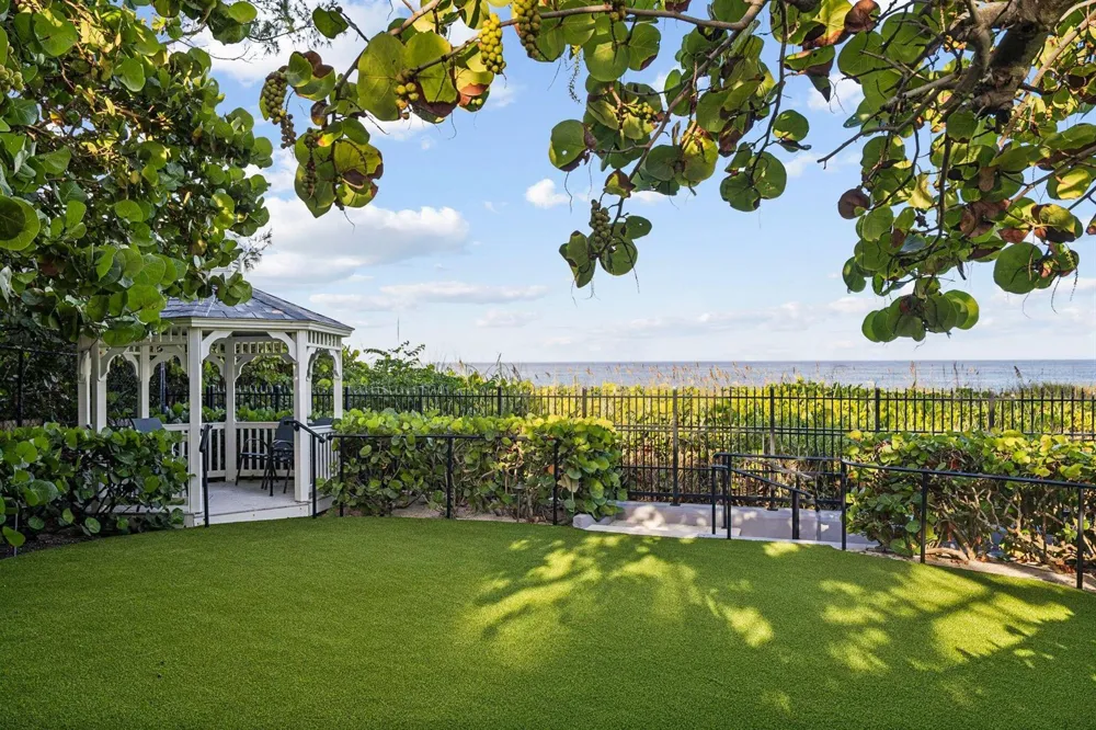 1919 OCEAN BOULEVARD Gulf Stream, FL 33483