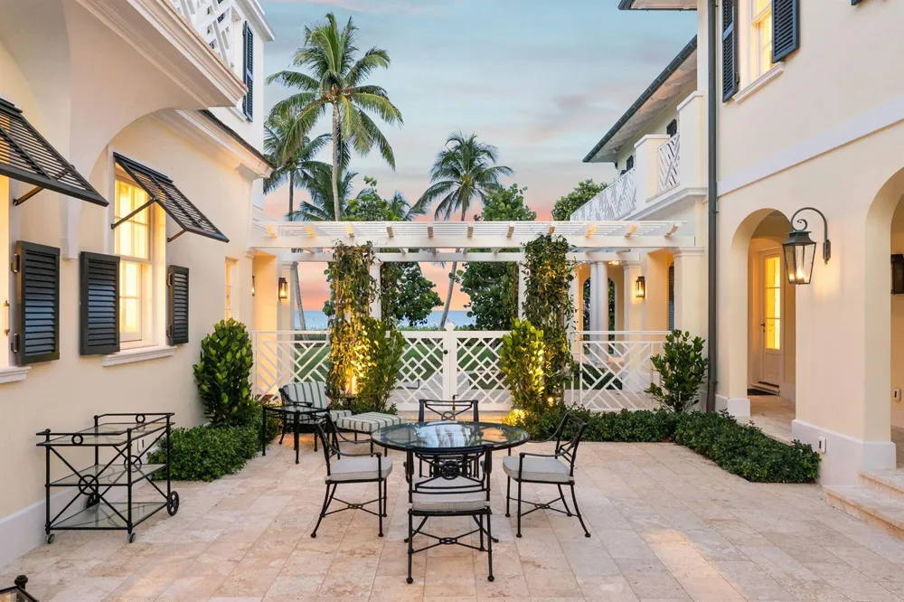 1919 OCEAN BOULEVARD Gulf Stream, FL 33483