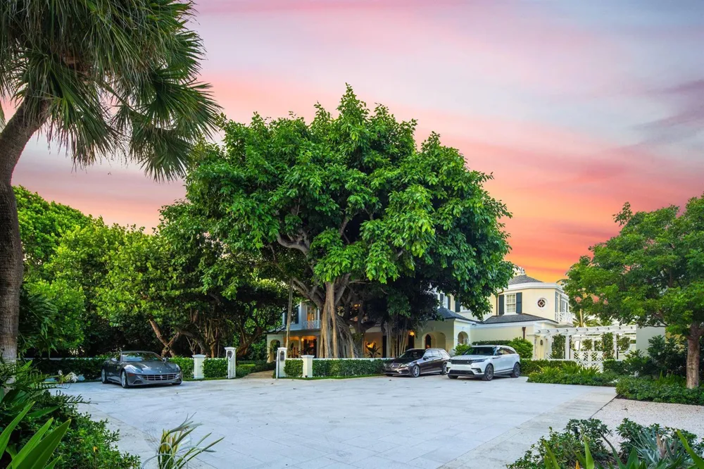 1919 OCEAN BOULEVARD Gulf Stream, FL 33483