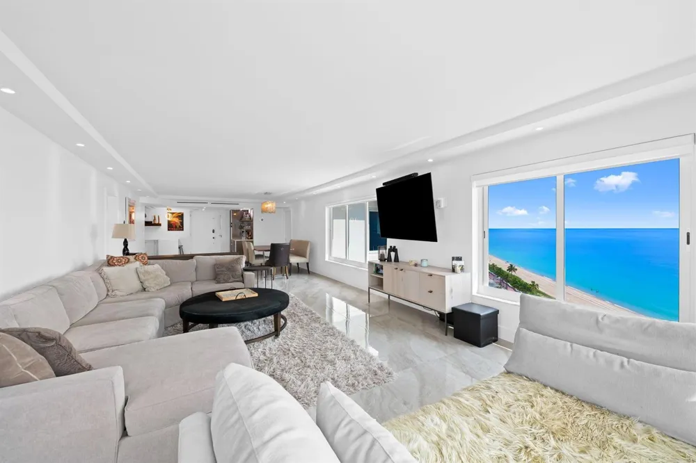 1151 FORT LAUDERDALE BEACH BOULEVARD #14D Fort Lauderdale, FL 33304