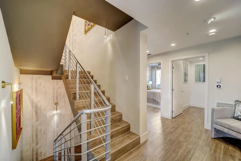 173 SE 1ST CIRCLE Pompano Beach, FL 33060