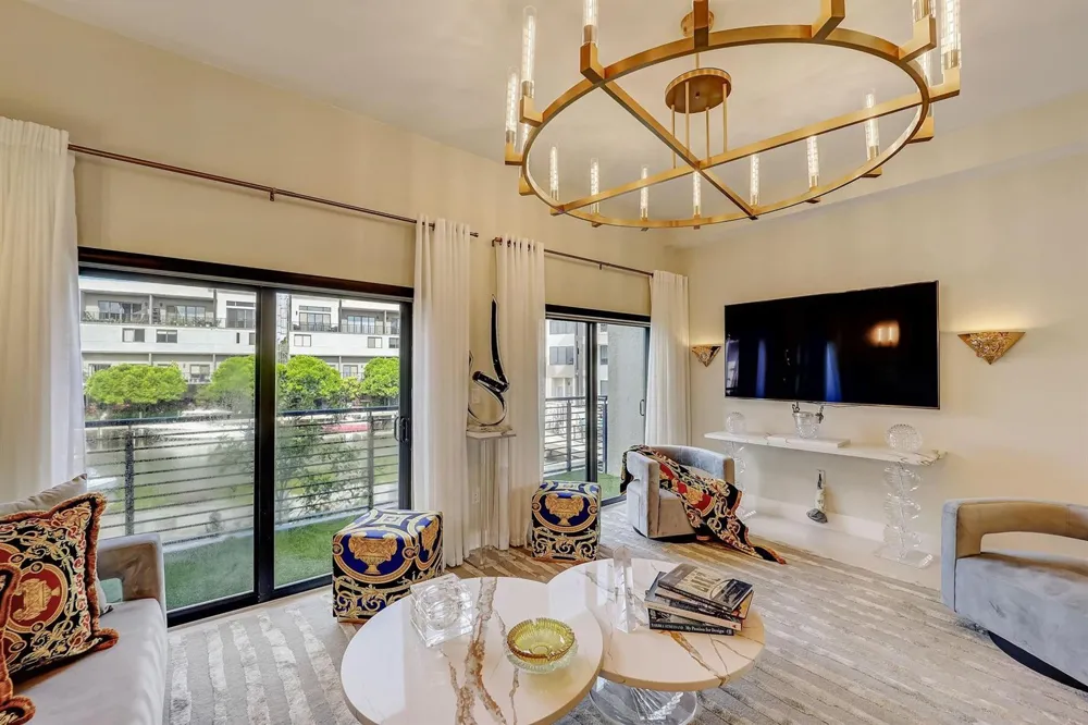 173 SE 1ST CIRCLE Pompano Beach, FL 33060