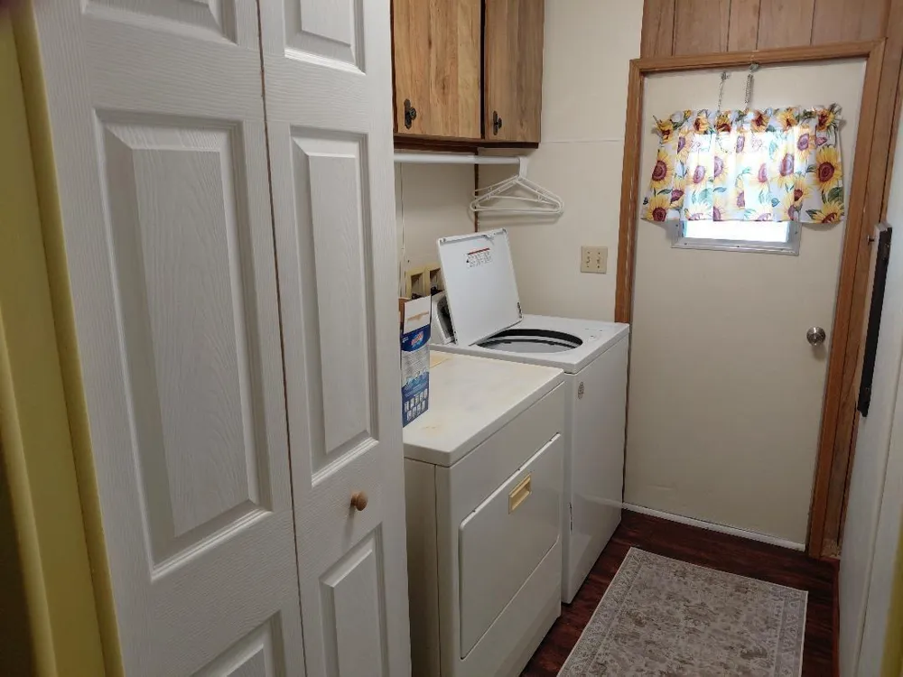 1339 OLD LAKEPORT ROAD NW #4 Moore Haven, FL 33471