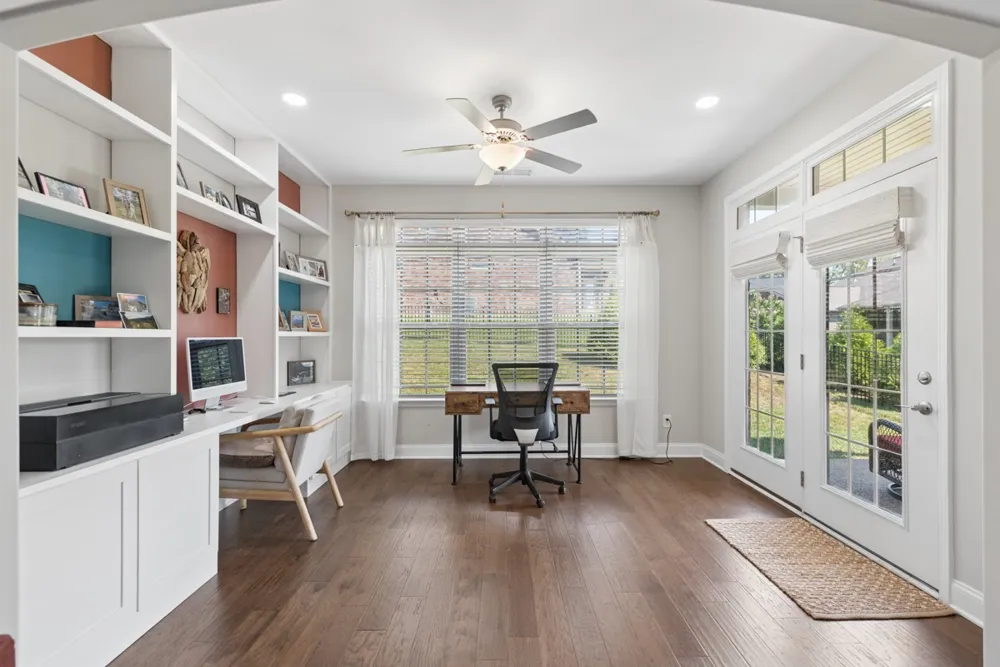 1048 Callaway Dr Lebanon, TN 37087