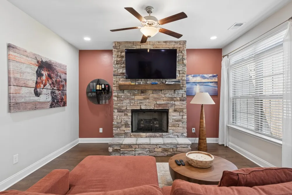 1048 Callaway Dr Lebanon, TN 37087