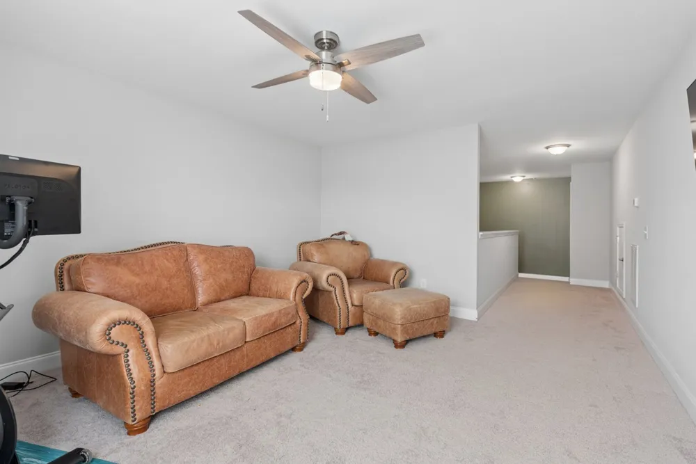 1048 Callaway Dr Lebanon, TN 37087