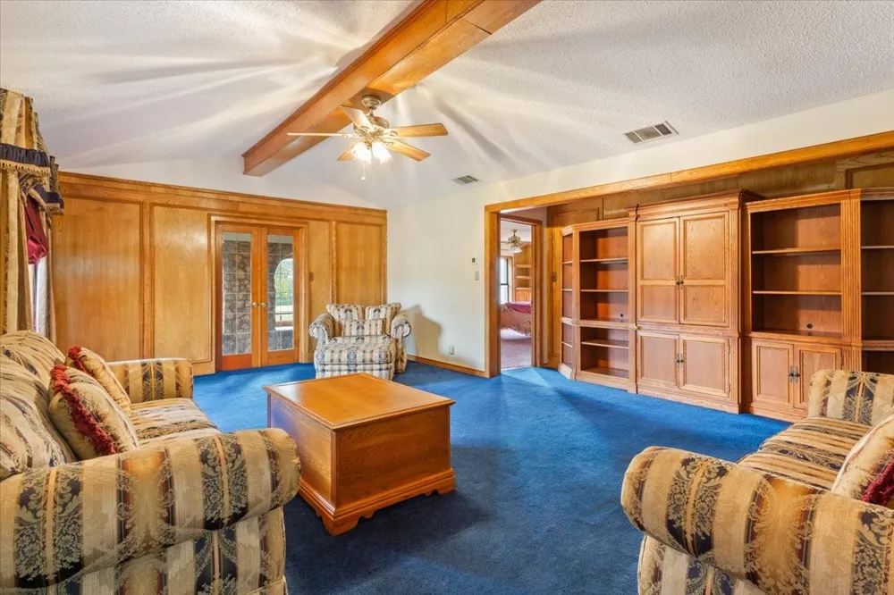 649 E US Highway 84 Fairfield, TX 75840