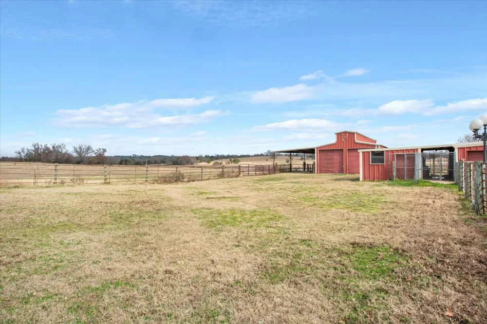 649 E US Highway 84 Fairfield, TX 75840