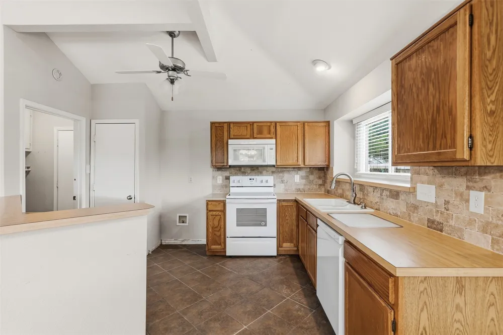 6417 Shasta Trail Fort Worth, TX 76133