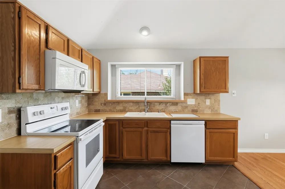 6417 Shasta Trail Fort Worth, TX 76133