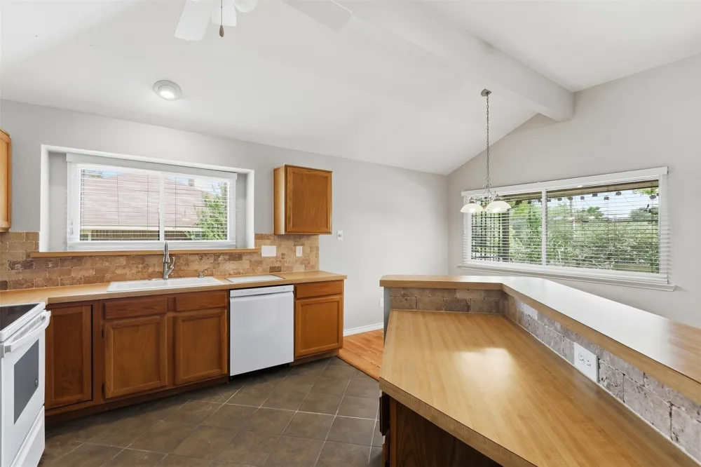 6417 Shasta Trail Fort Worth, TX 76133