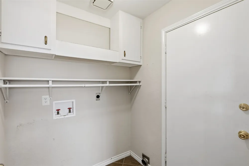 6417 Shasta Trail Fort Worth, TX 76133