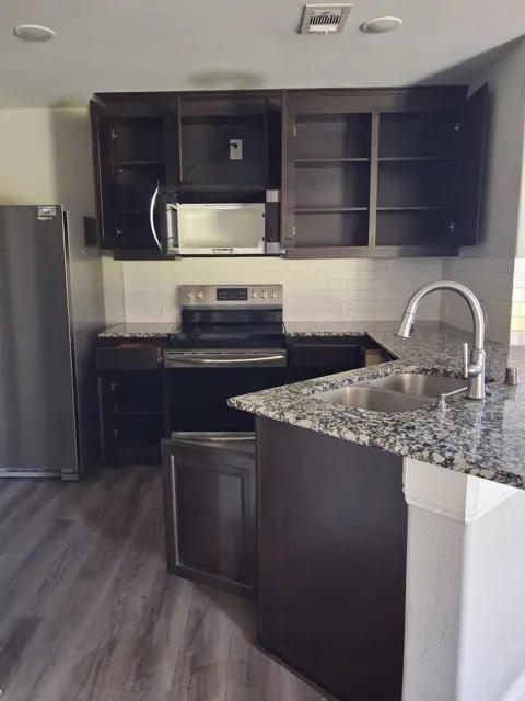 6816 Topaz Drive