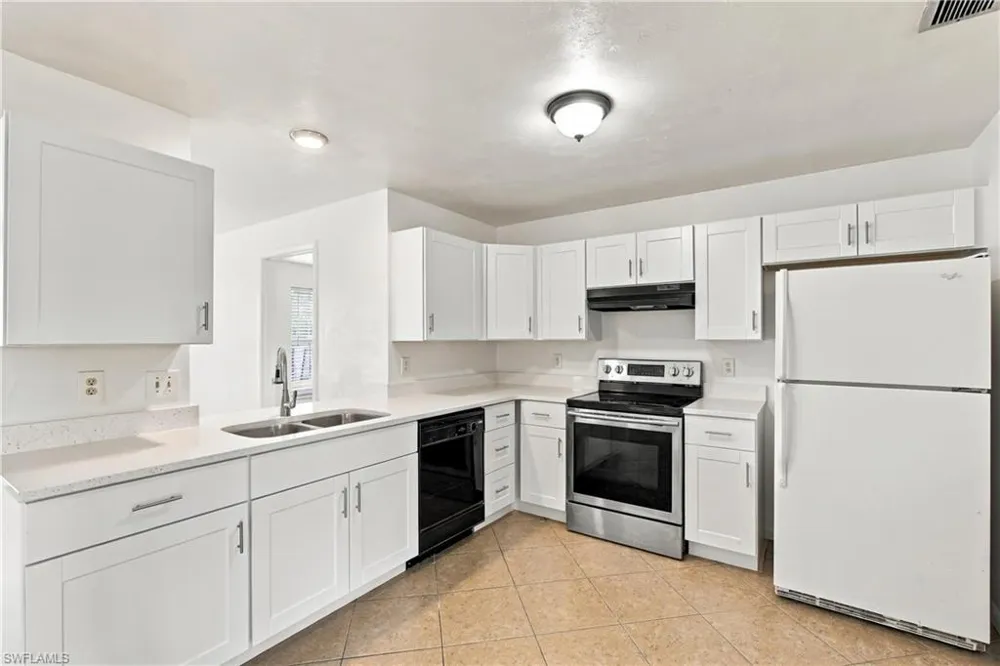 7402 Sea Island Road Fort Myers, FL 33967