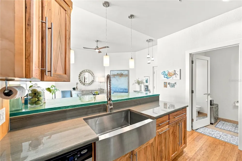 400 4TH AVENUE S #508 St Petersburg, FL 33701