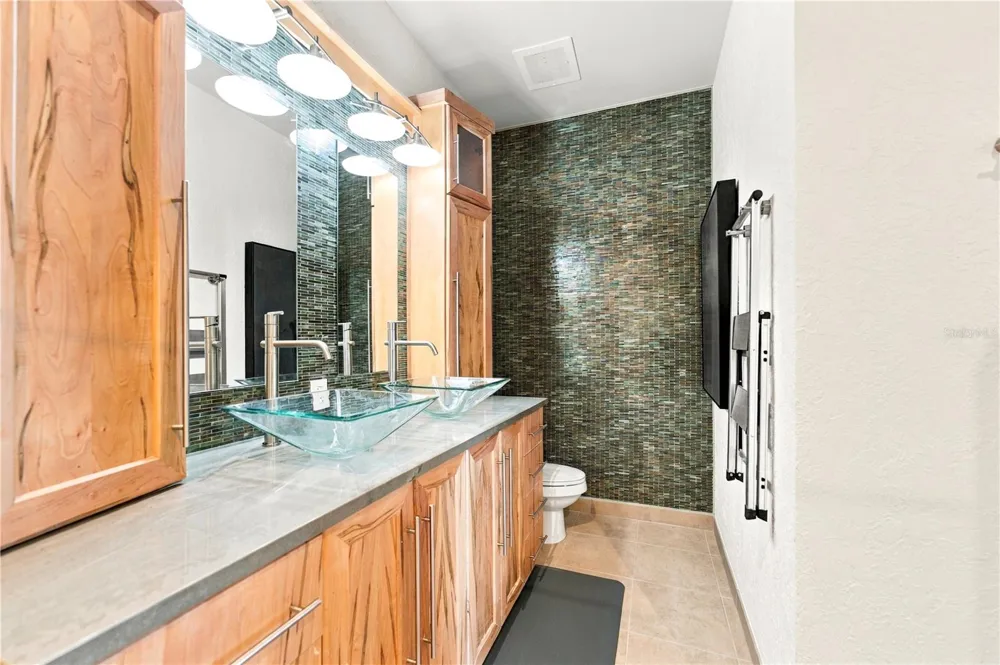 400 4TH AVENUE S #508 St Petersburg, FL 33701