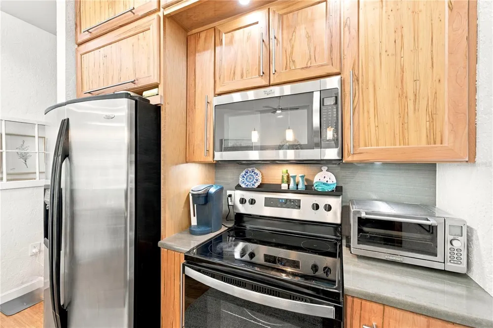 400 4TH AVENUE S #508 St Petersburg, FL 33701
