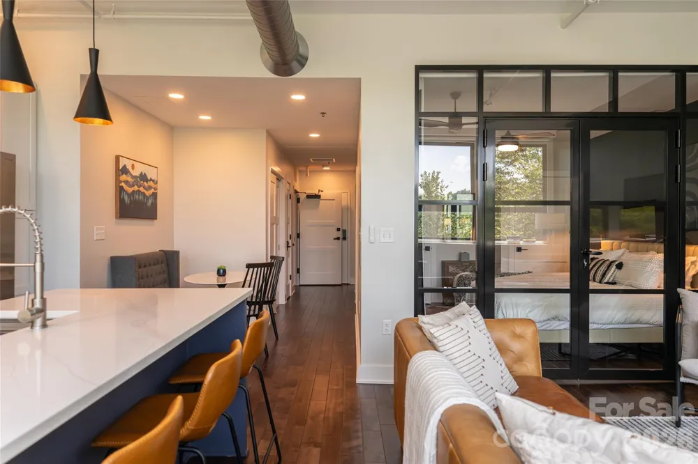 122 College Street #201 Asheville, NC 28801